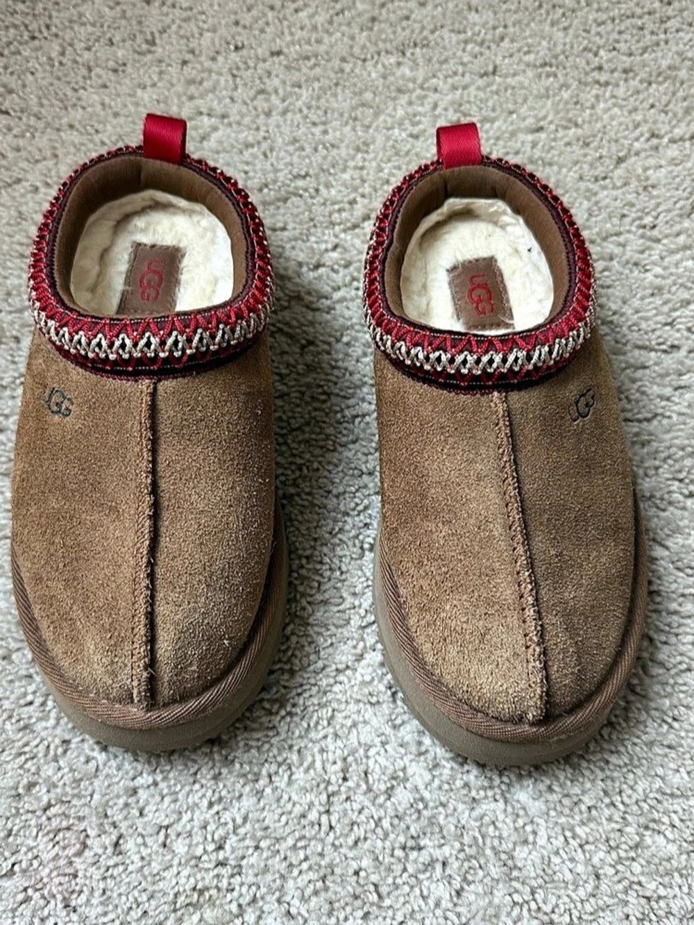 Girls UGG Classic Slip-On Platform Slip-On Shoes US 13 Like New (no box)